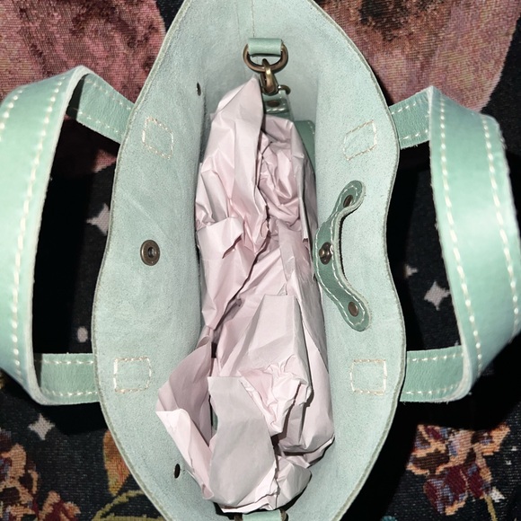 SOLD Portland Leather Goods CUCUMBER Mini Snap Crossbody Tote - Picture 5 of 8